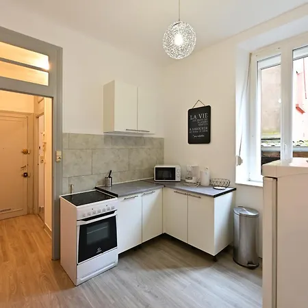 Apartment L'instant Present - Appt Pour 4 Charleville-Mezieres
